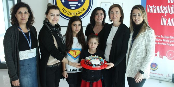 Miniklerden Pi Gününe Matematik Şenliği Havasında Kutlama