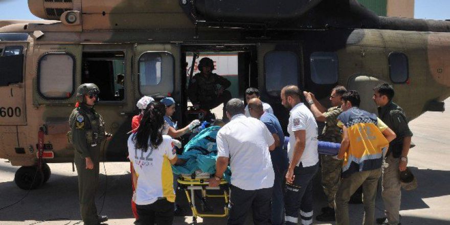 Askeri Helikopterle Hastaneye Ulaştırıldı