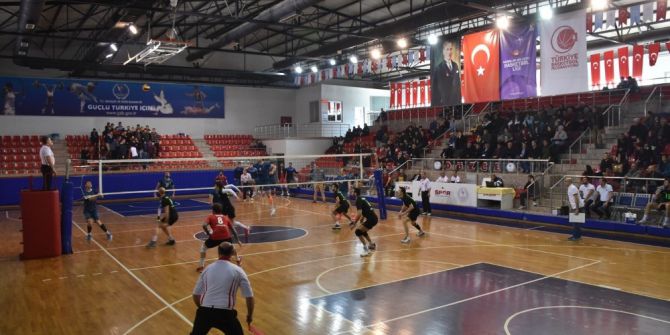 Düzce Belediyespor Voleybol Takımı Play Offlarda Elendi