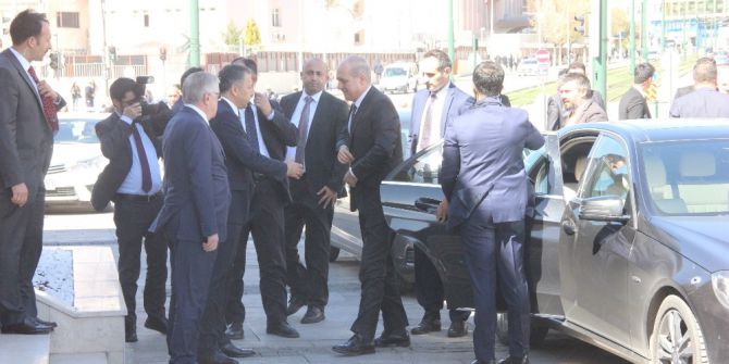 Başbakan Yardımcısı Ve Hükümet Sözcüsü Numan Kurtulmuş: