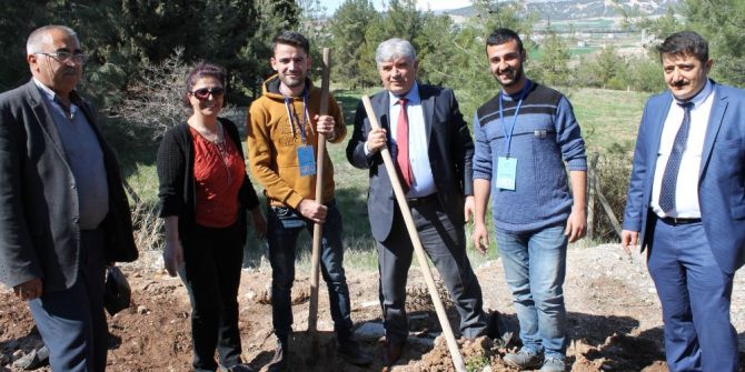 Kütüphaneler Haftasında 270 Ağaç Dikimi Yapıldı