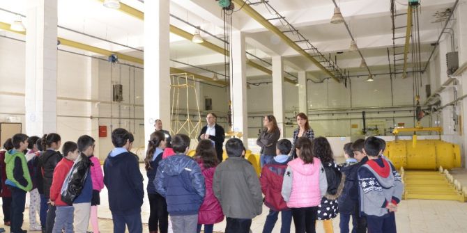 Öğrenciler İçme Suyu Arıtma Tesisi’ni Gezdi