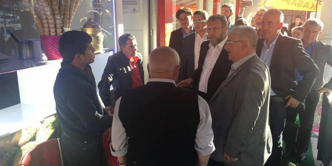 Ahmet Tan Şaphane’de