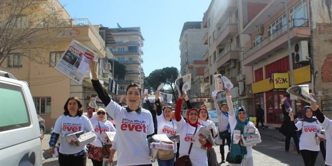 Ak Kadınlar ‘Evet’ Çağrısına İncirliova’da Devam Etti