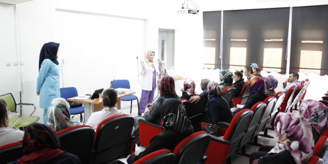 Beyşehir’de Gebe Okulu Açıldı