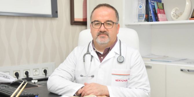 Doç. Dr. Ata: “Şeker Tek Başına Kanserojen Değil”