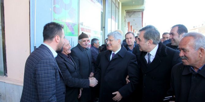 Ak Parti Genel Başkan Yardımcısı Demiröz’ün Ahlat Ziyareti