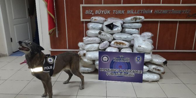 Uşak’ta Tırın Yakıt Deposunda 210 Kilo Esrar Ele Geçirildi