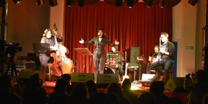 Gülcan Altan Alternatif Sahne’de Müzik Ziyafeti Verdi