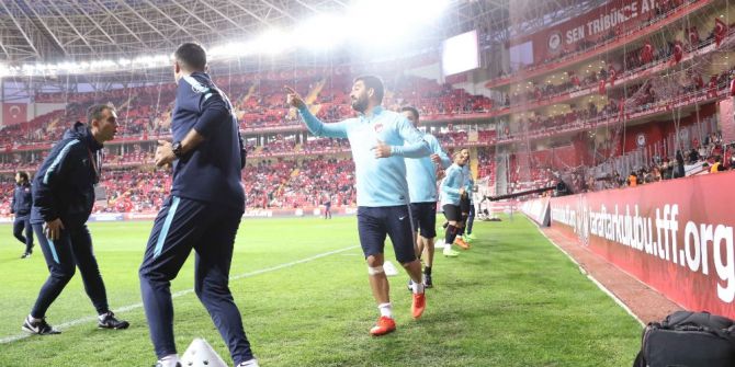 Antalya Milli Maça Hazır