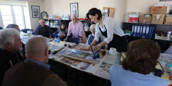 Yaşlılar Haftasında Ebru Sanatının İnceliklerini Öğrendiler