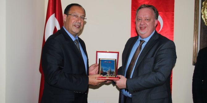 Rus Başkonsolos Alanya’da Turizmcilerle Buluştu