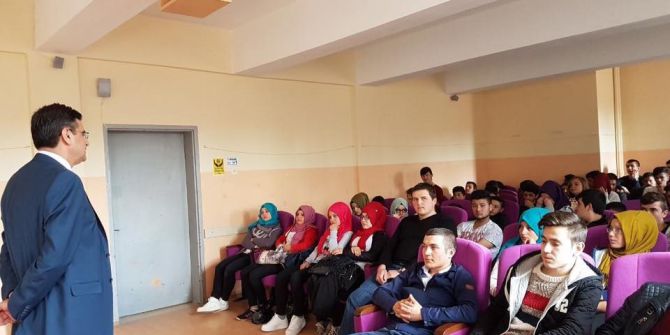 Lise Öğrencilerine Bankacılık, Esnaflık Ve Muhasebe Meslekleri Tanıtıldı