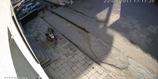 Gündüz Vakti Motosikleti Çalıp Kayıplara Karıştılar