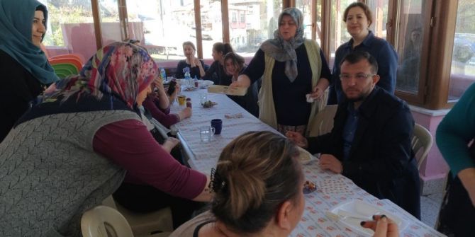Kangırlılı Kadınlardan Umurbey Belediyesi Bilgi Evine Ziyaret