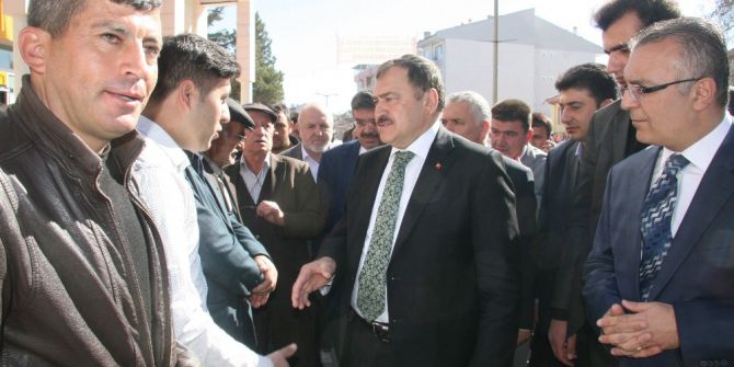Bakan Eroğlu: "Mevcut Parlamenter Sistem Krize Yol Açıyor, Türkiye’nin Önünü Kesiyor"