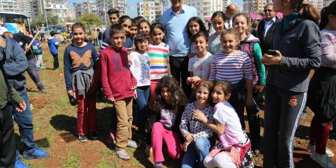 Mezitli’de Jakaranda Koruluğu 33’e Yükseldi