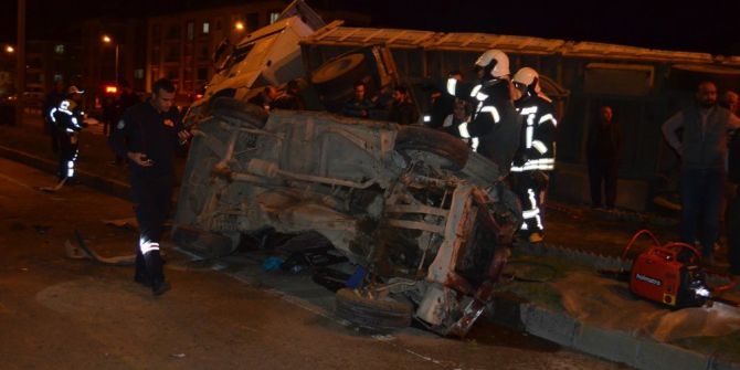 Kaza Anı Güvenlik Kameralarına Yansıdı