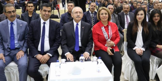 Kılıçdaroğlu: "Ben Bu Ülkenin Umudu Olarak Görürüm Gençleri"
