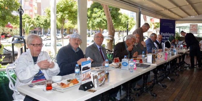 Kiza Yaşlıları Unutmadı