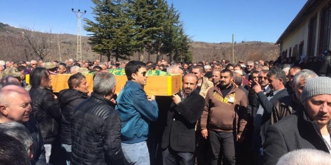 Fidan Dikerken Kalp Krizi Geçiren Muhtar Hayatını Kaybetti