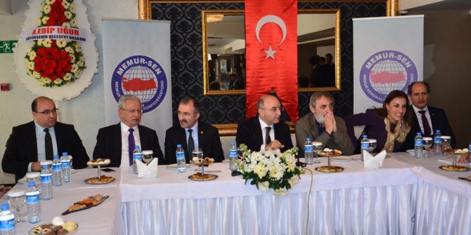 Maliye Bakan Yardımcısı Yavilioğlu, Cumhurbaşkanlığı Hükümet Sistemini Anlattı