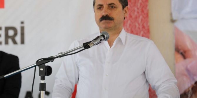 Bakan Çelik Referandum Çalışmalarını Suruç’ta Sürdürdü