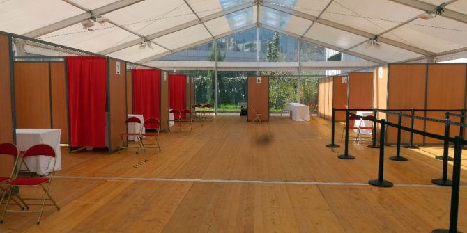 Paris’te Türk Vatandaşları İçin Oy Sandıkları Kurulmaya Başladı