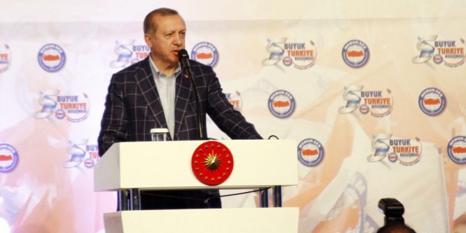 Cumhurbaşkanı Erdoğan: "Fatih Gemiyi Karadan Yürüttü, Biz Denizin Altından"