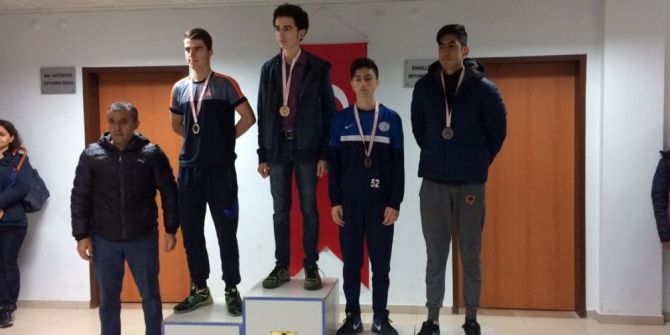 Burhaniyeli Gençler Balıkesir Birincisi Oldu