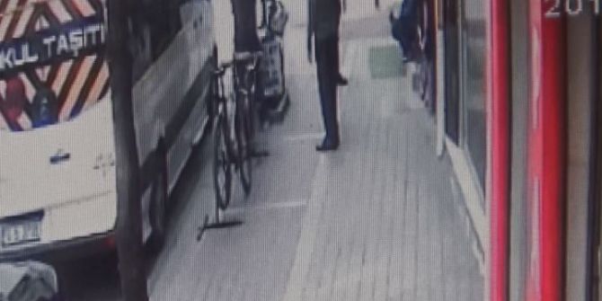 Bursa’da Cadde Ortasındaki Dehşet Dakikaları Kameraya Böyle Yansıdı