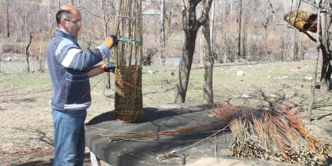 Baba Mesleğini Ayakta Tutmaya Çalışıyor
