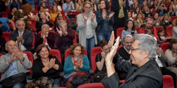 Muratpaşa Belediyesi’nden Zülfü Livaneli’ye Onur Ödülü