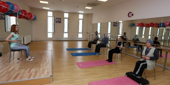 Yenimahalle Yogayla Ms Hastalığına Dur Diyor