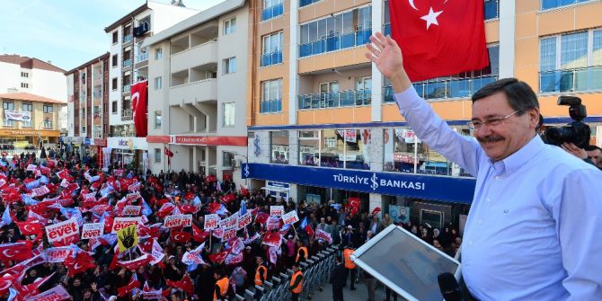 Başkan Gökçek Elmadağ’da