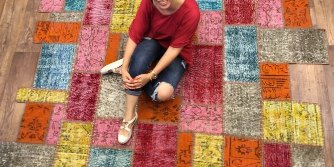 Halıları Sosyal Medyadan 8 Ülkeye Uçuruyor