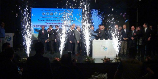 Bakan Eroğlu: “Bir Milletin Evet Ya Da Hayır Demesinden Size Ne”