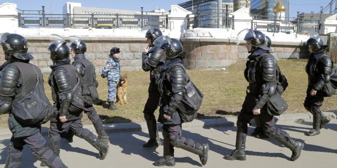 Rus Muhalife Gözaltı