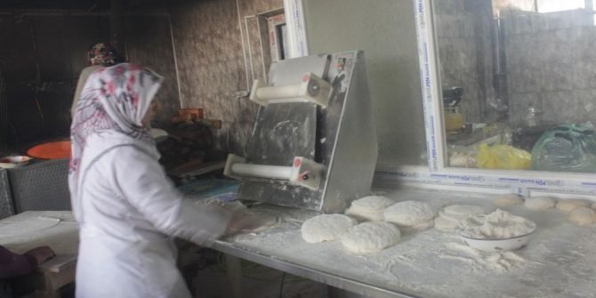 Tandır Ekmeğiyle Geçim