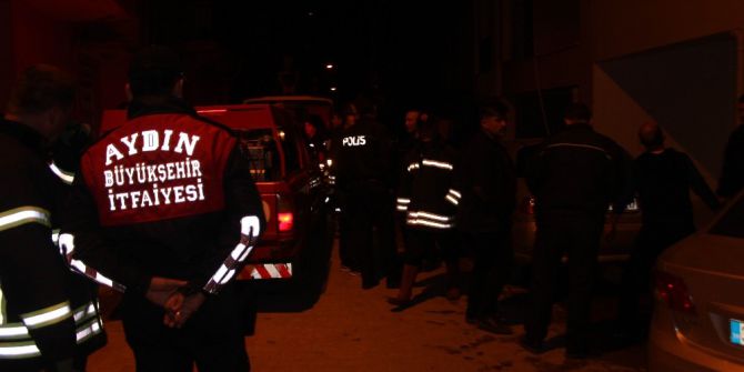 Öğrencilerin Kaldığı Binada Çıkan Yangın Paniğe Neden Oldu