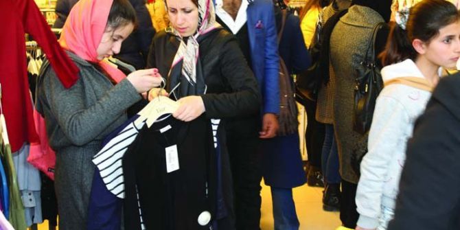 Van’da İranlı Turist Bereketi