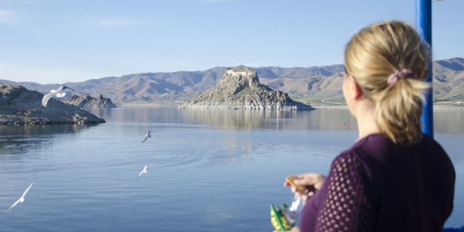 Barajın Ortasındaki Tarihi Güzellik ’Pertek Kalesi’