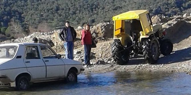 Burhaniye’ De Selden Yıkılan Köprü Yapılmayı Bekliyor