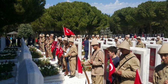 Çocuk Kulübü Üyeleri Çanakkale’de Tarihi Yeniden Yaşadı