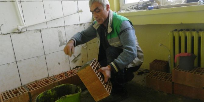 İzmit Belediyesi’nden Okullara Büyük Hizmet