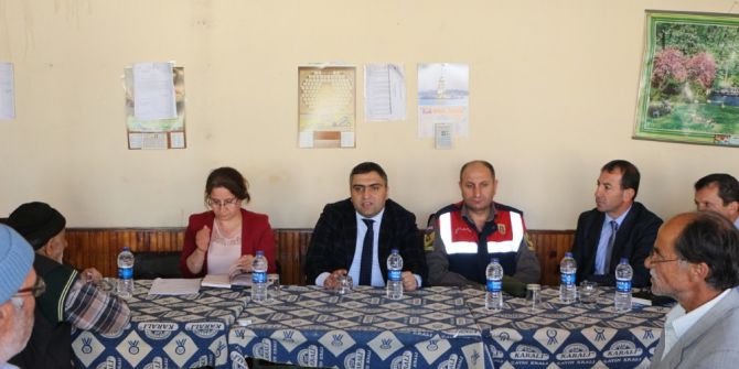 Kaymakam, Vatandaşların Sorunlarını Dinledi