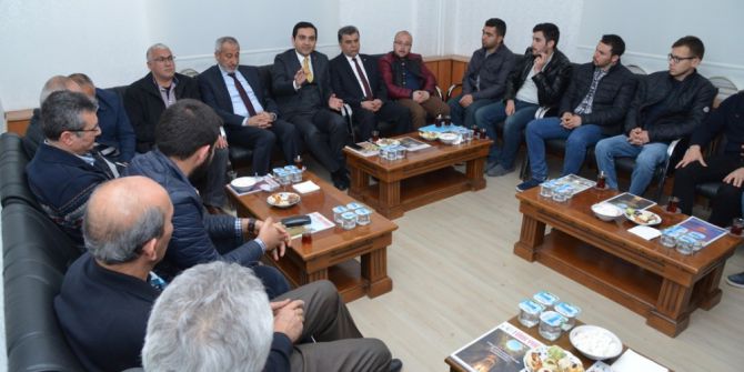 Başkan Bahçeci Referandum Konusunda Halkı Bilgilendiriyor