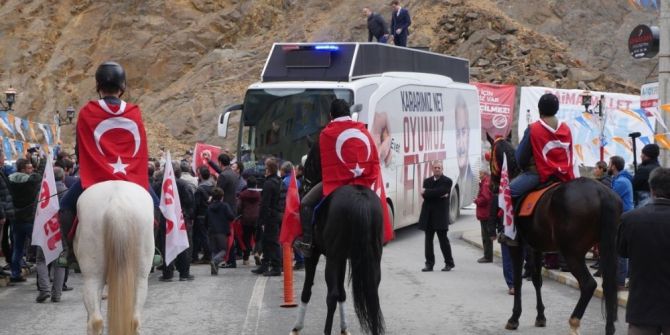 Derik Kaymakamı Safitürk’ün Katlini Planlayanların Yakalandığını Şehit Kaymakamın Babaocağı Çaykara’da Açıkladı