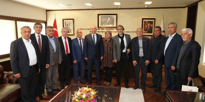 Başkan Zolan, Muhtarları Kabul Etti