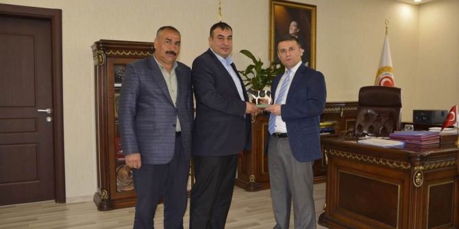 Şanlıurfa Damızlık Sığır Yetiştiriciliği Birliğinden Kaymakam Çimşit’e Ziyaret